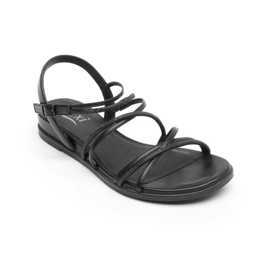 Sandalia de piso negra para mujer con tiras delgadas en diagonal sobre el empeine y talón slingback con hebilla