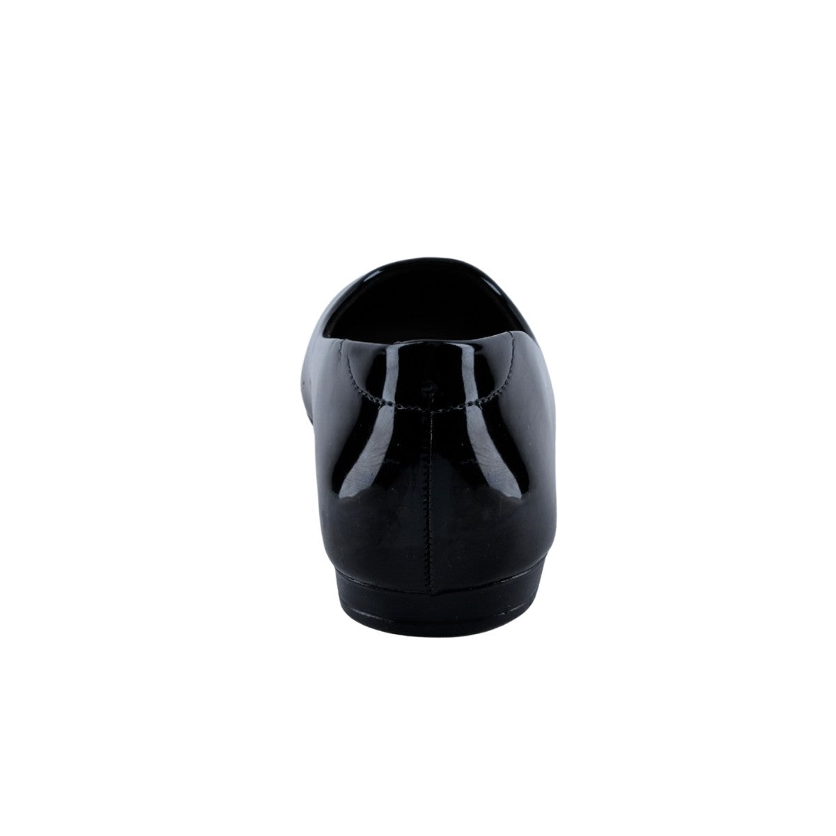 Zapato flat negro puntiagudo con talón cerrado