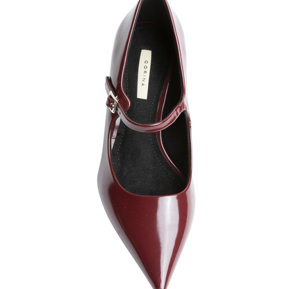 Zapatilla Corina con correa y hebilla para mujer