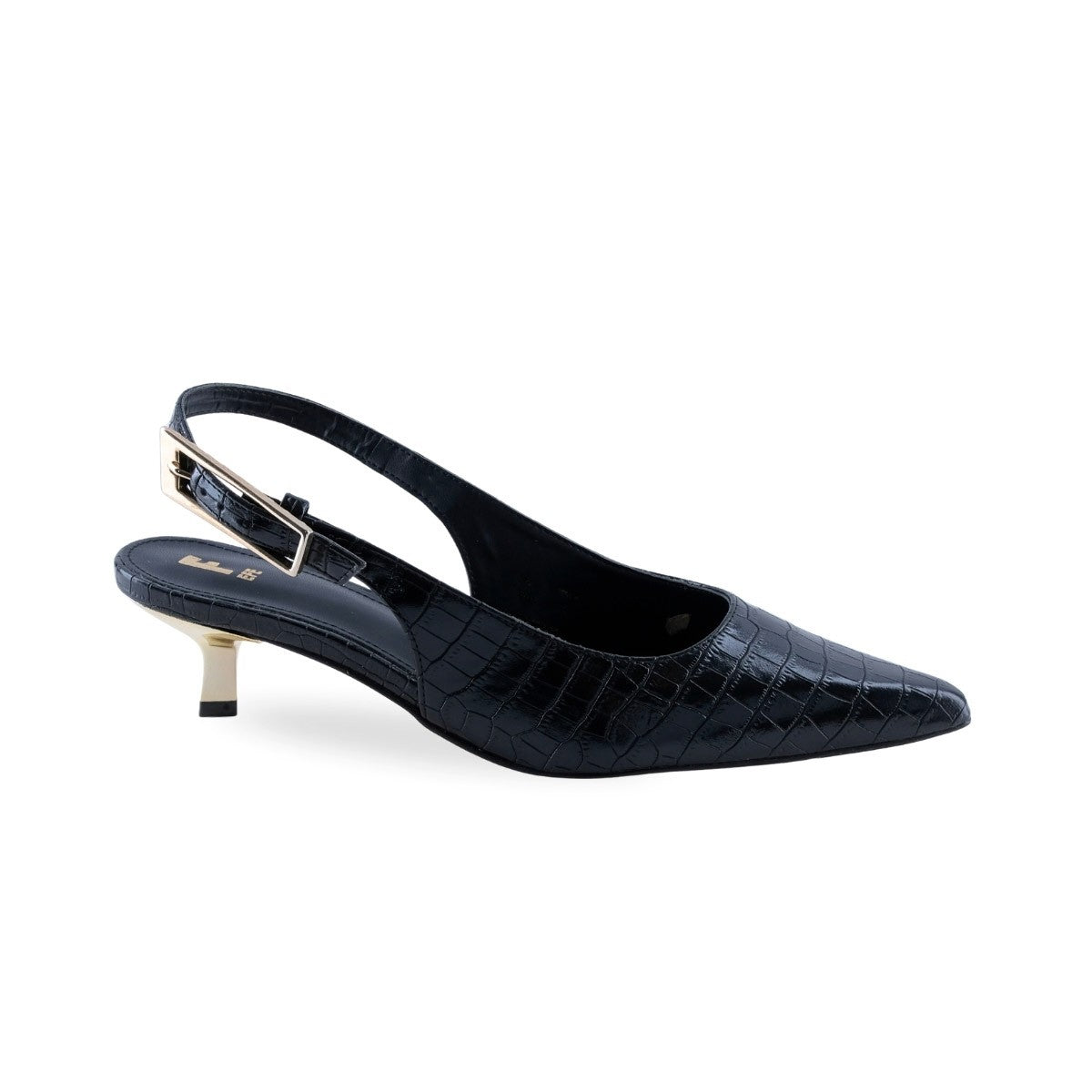 Zapato de tacón bajo negro con tira slingback y hebilla metálica