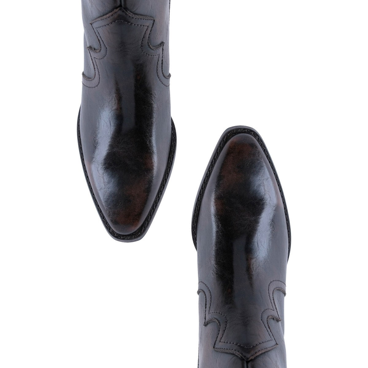Bota western de mujer Gillio 932012 con tacón