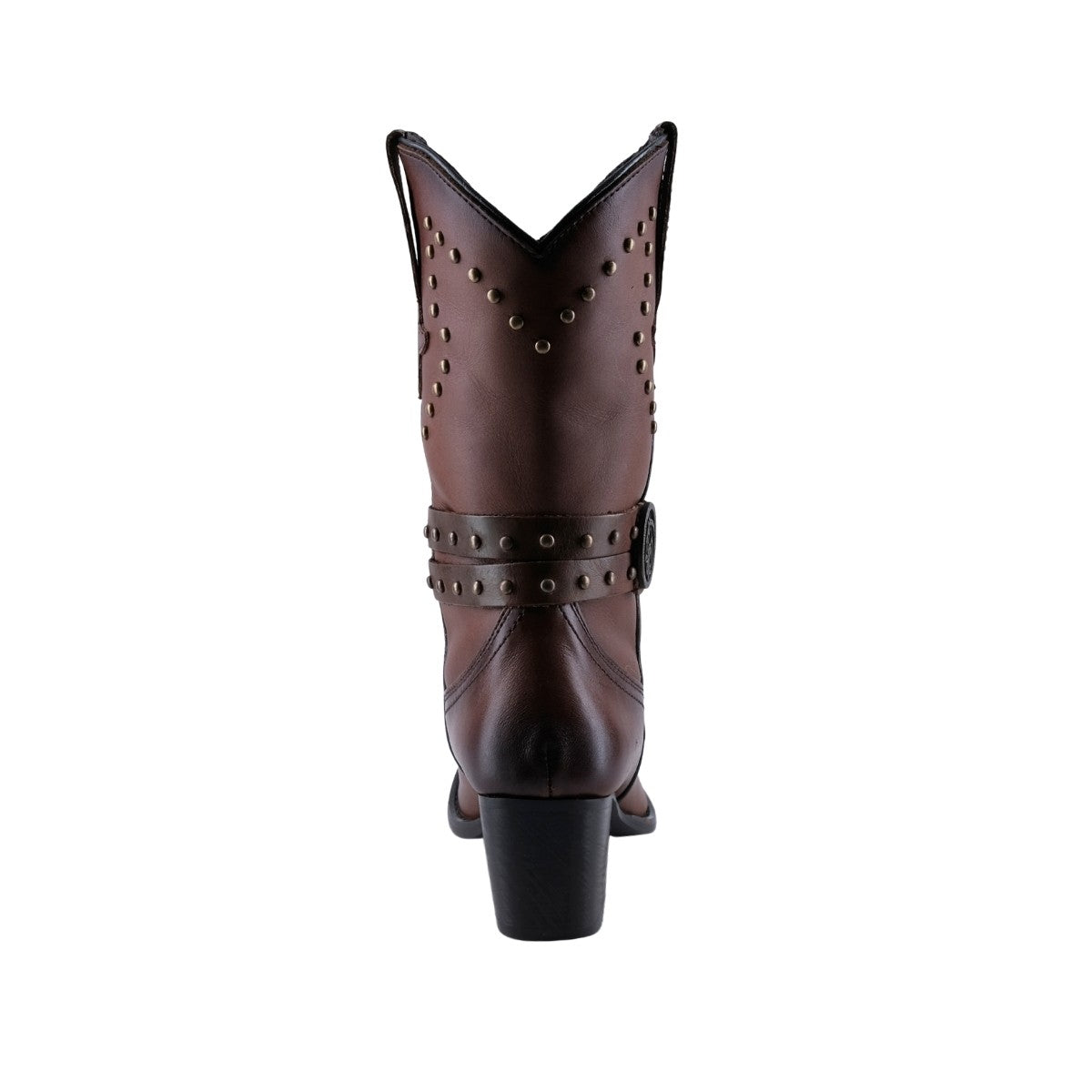 Bota de piel café con medallón decorativo y remaches