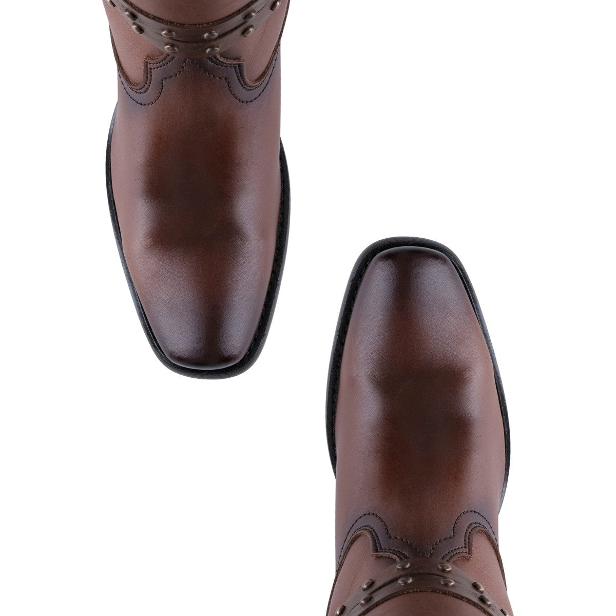Bota de tacón cuadrado en piel café estilo western