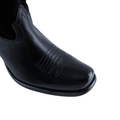 Bota de piel brillosa con caña de gamuza mate estilo western
