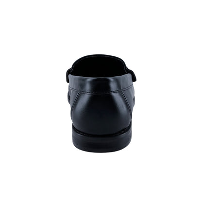 Mocasín negro estilo penny loafer