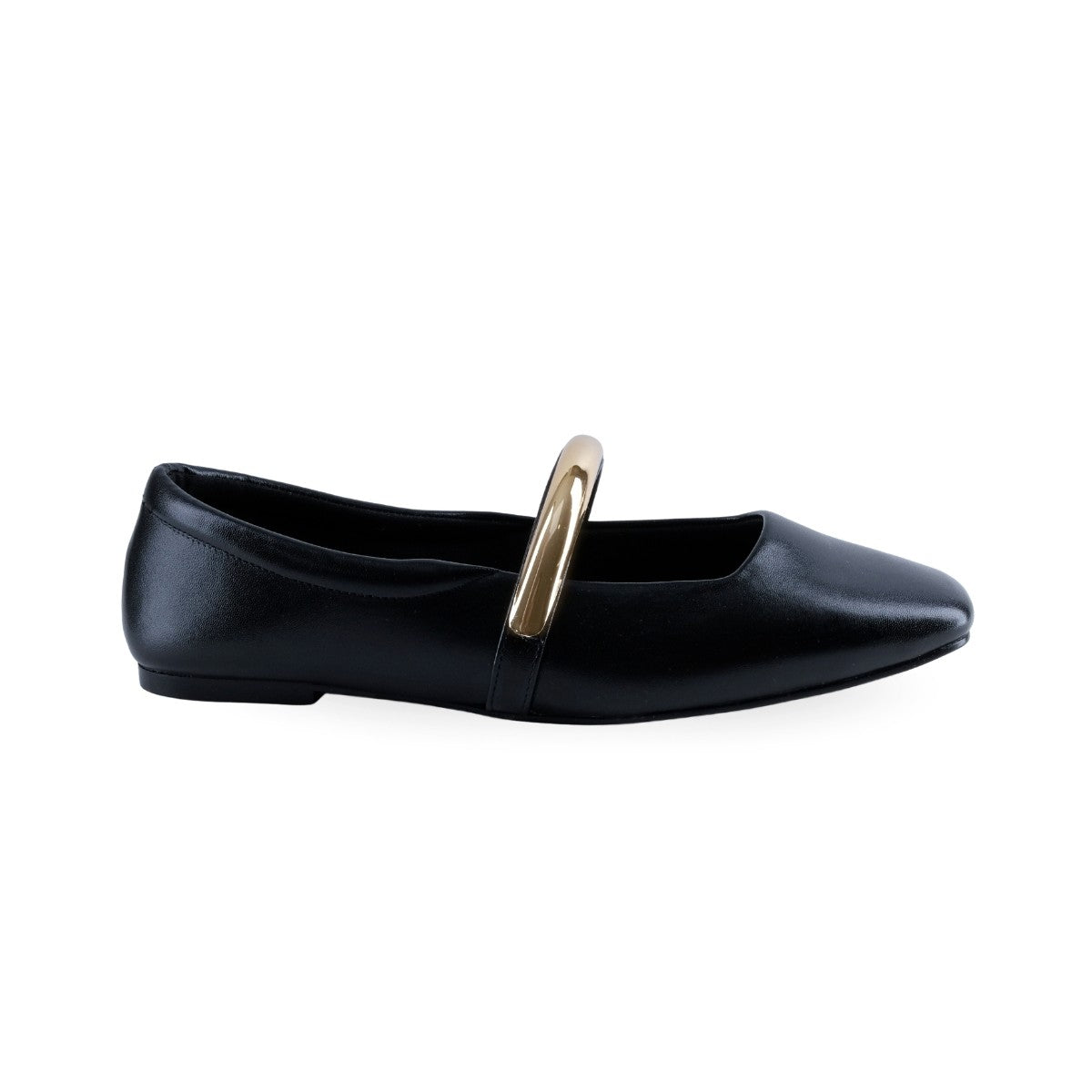 Flats negros de piso STS con detalle metálico dorado