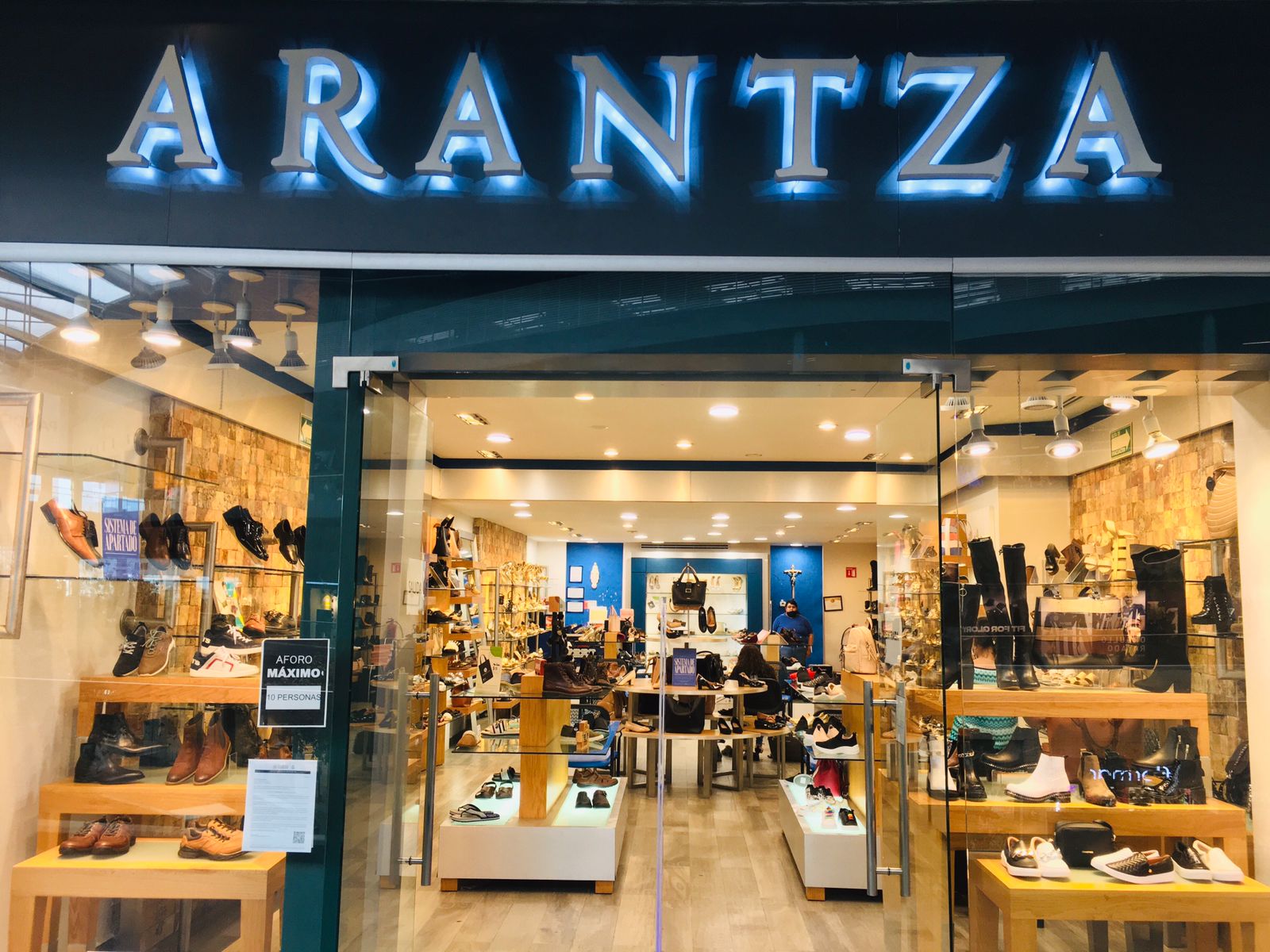 Shops aranza zapateria